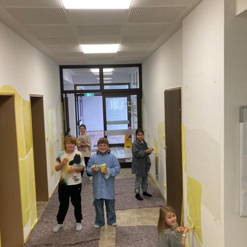 Kinder malen Hausgang 3